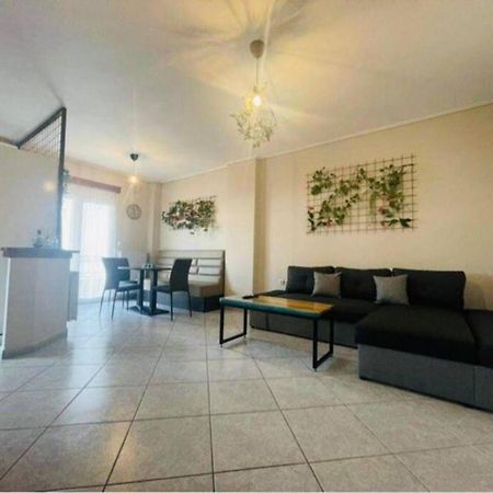 Relaxing 2 Bdr Apartment Яніна Екстер'єр фото
